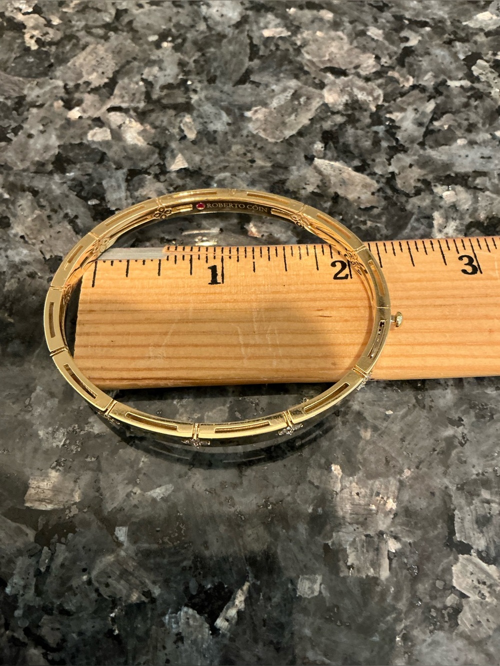STUNNING ROBERTO COIN 18K GOLD LOVE IN VERONA DIAMOND FLORAL BANGLE BRACELET - Picture 9 of 16